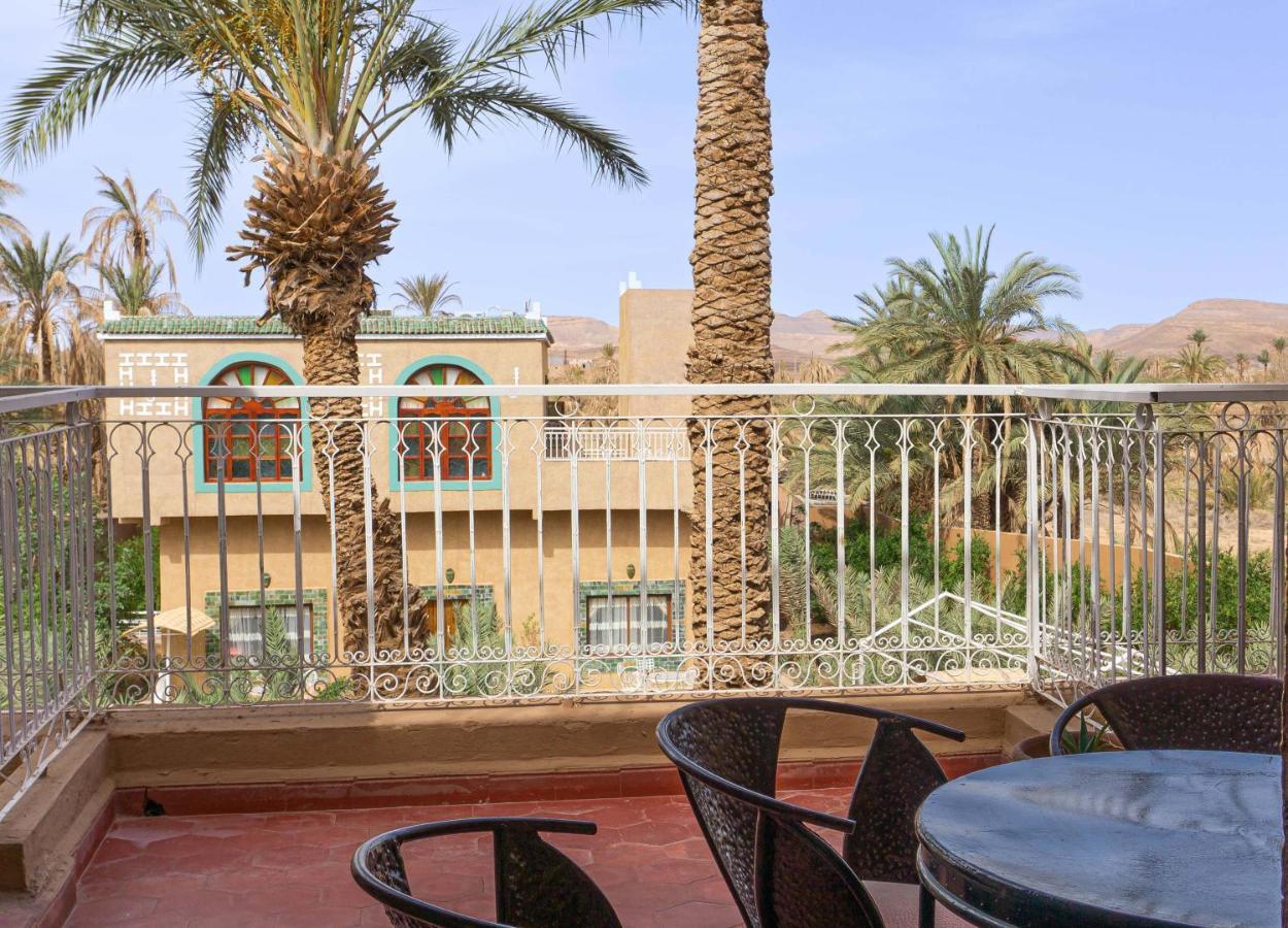 Riad Zagora Palms Exteriör bild